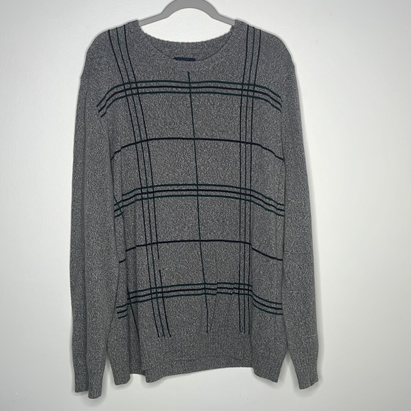 Men’s Sweaters and Collared Shirts - Picture 2 of 4